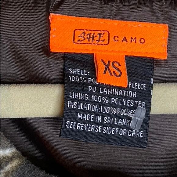 SHE Camo Outdoor Insulated Hunting C4 Vest Size XS - Picture 5 of 10